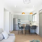 Mironi - Private Sea Access