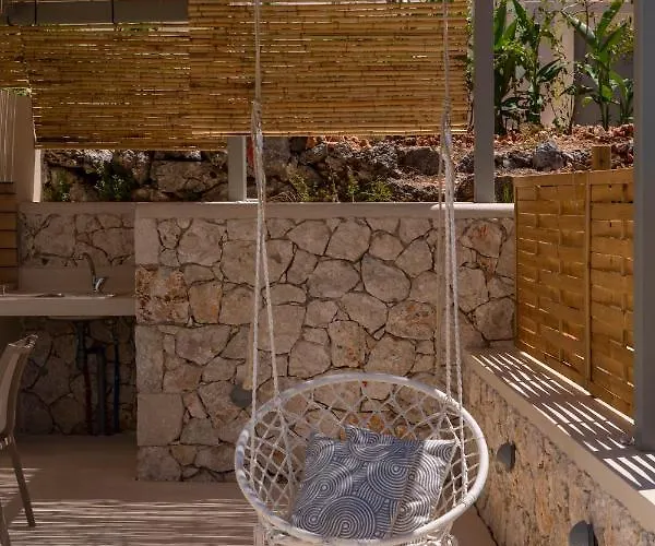 Mironi - Private Sea Access *